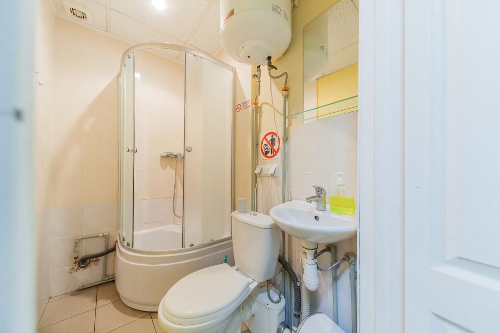 Гостевой дом Guest House near Railway Station Киев-26