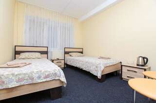 Гостевой дом Guest House near Railway Station Киев Двухместный номер с 2 отдельными кроватями-3